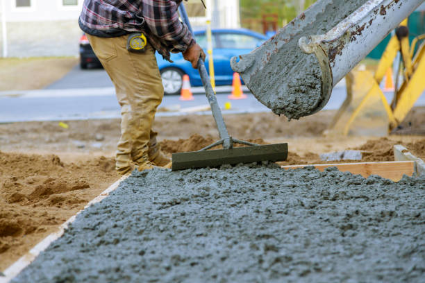 Best Commercial Concrete Services in East Prairie, MO